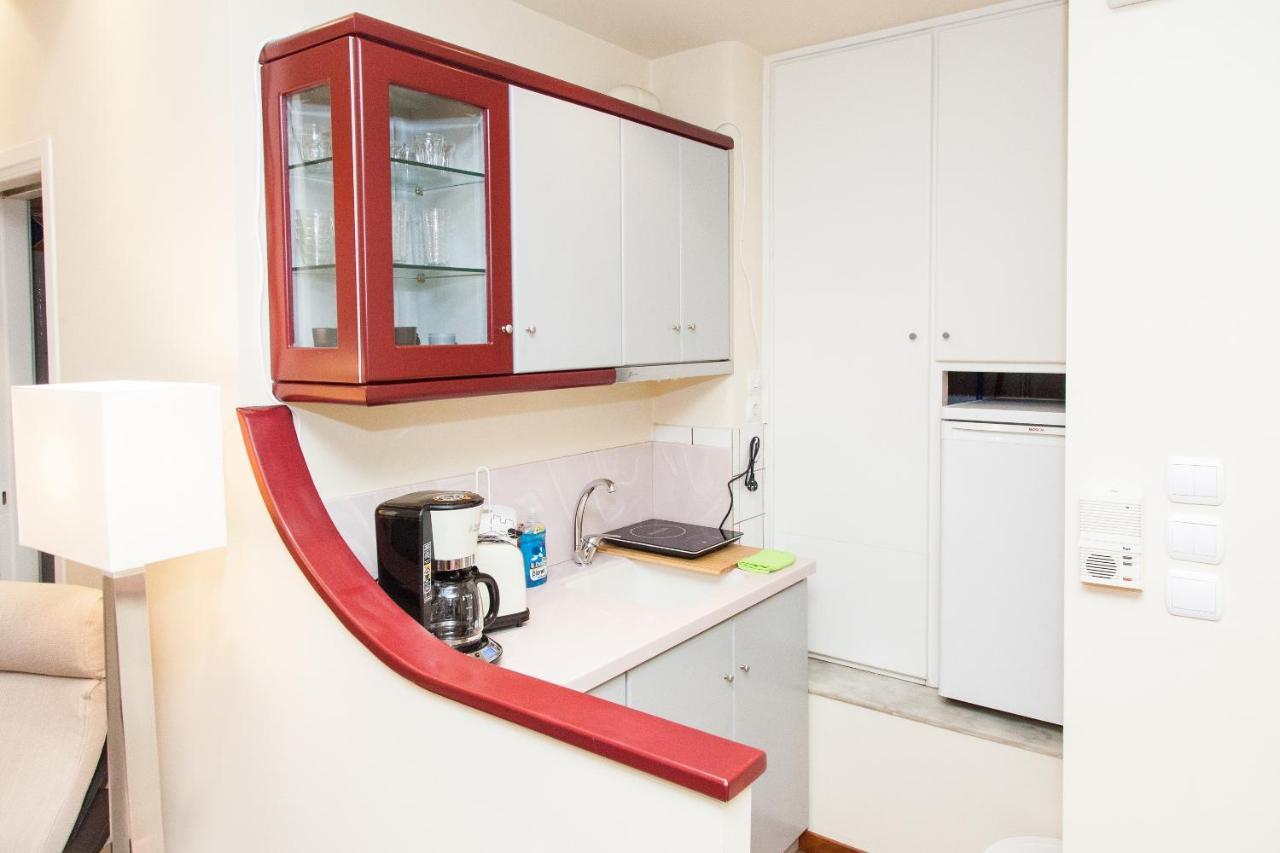 Centrally Located Studio In Athens! Lägenhet Exteriör bild